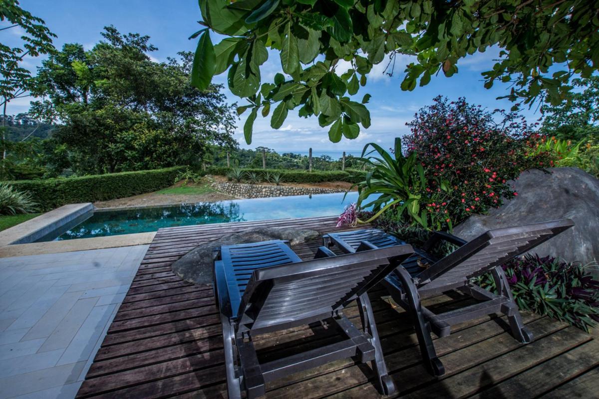 Eden Tica Lodge Uvita Bagian luar foto